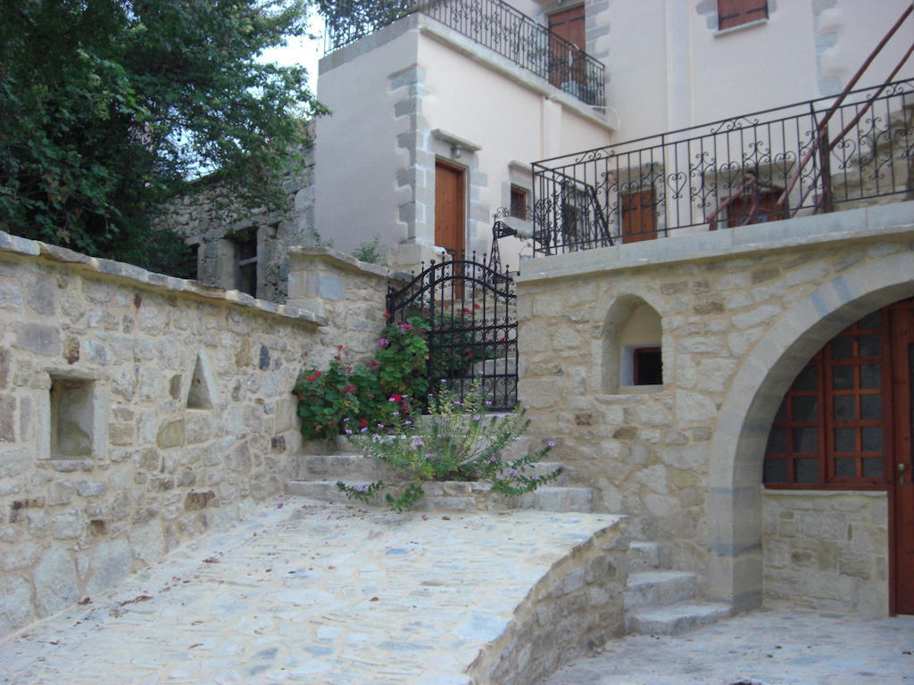 Patriko Traditional Stone Houses Vafes Room photo